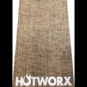 Hotworx yoga mat and towel